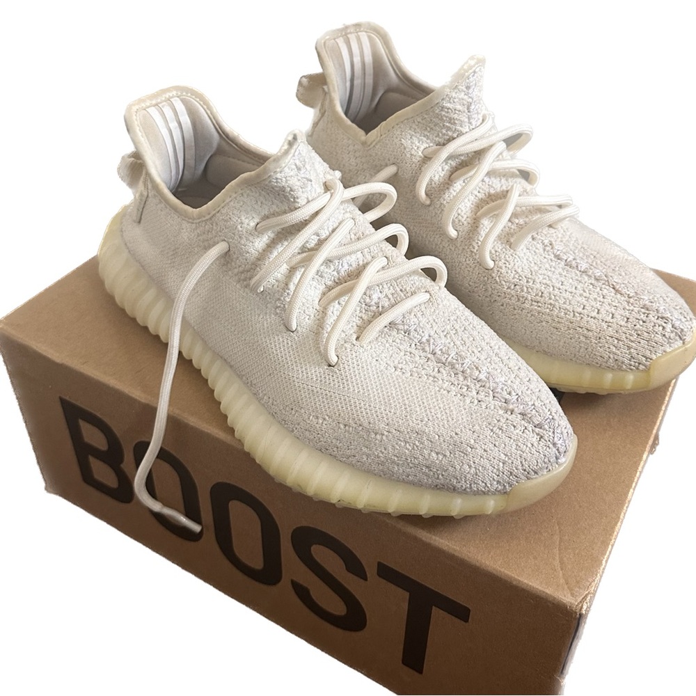 YEEZY BOOST v2 Triple White | Size 6.5 Men's